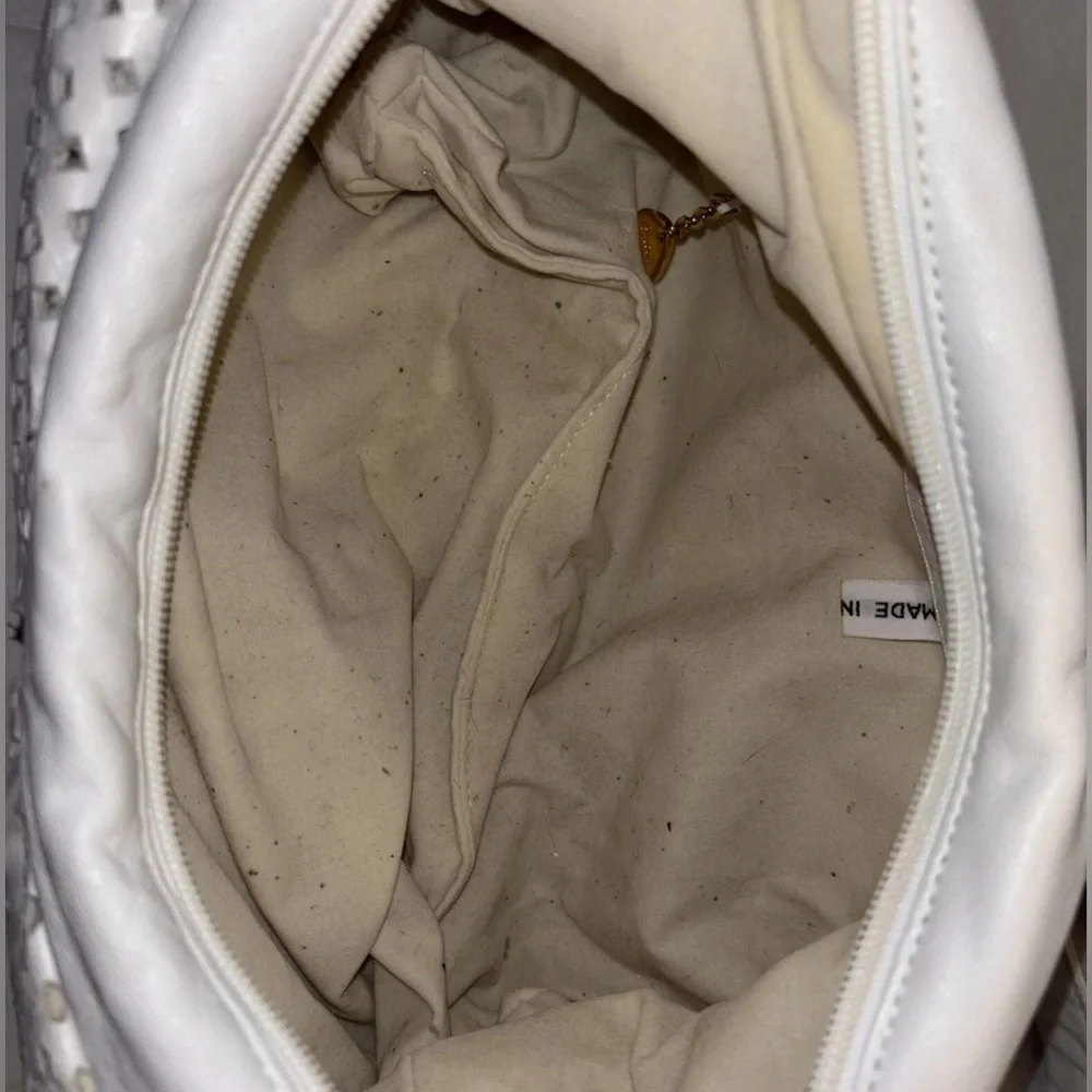BRIO! Vintage 1980's White Leather Perforated Oversized Slouchy Hobo Purse Bag‎